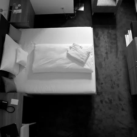 Altes Kloster 4*