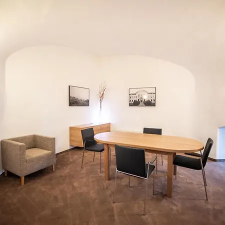 Altes Kloster 4*