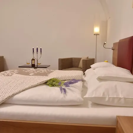 Hotel Altes Kloster 4*