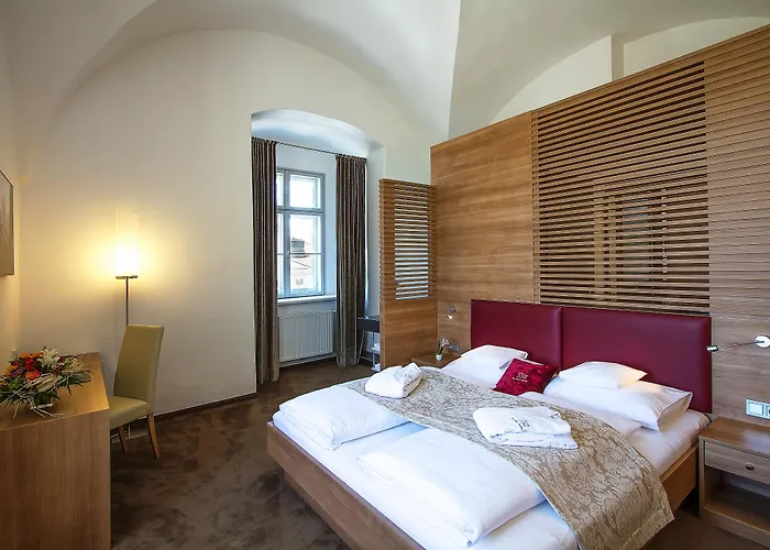 Hotel Altes Kloster Hainburg an der Donau