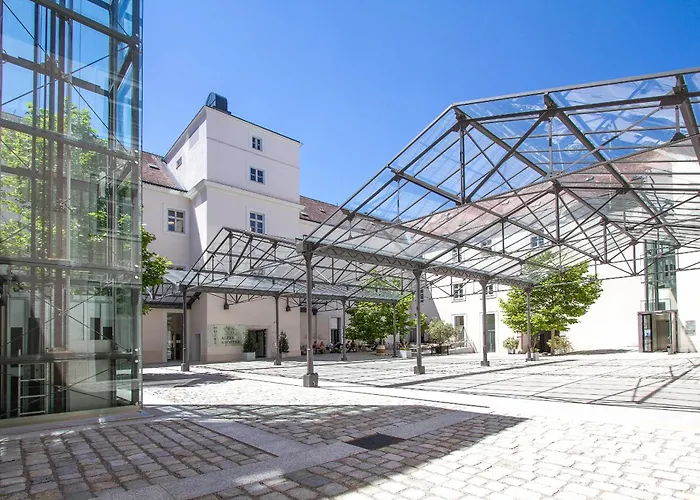 Altes Kloster 4* Hainburg an der Donau