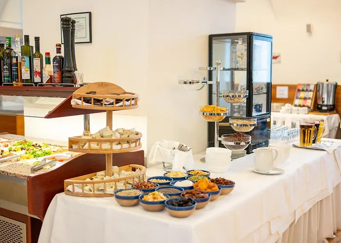 Altes Kloster 호텔 하인부르크 안 데어 도나우