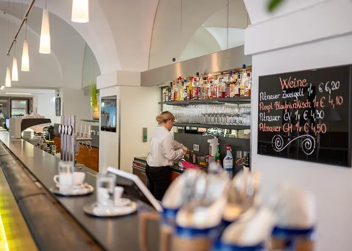 Hotel Altes Kloster Hainburg an der Donau