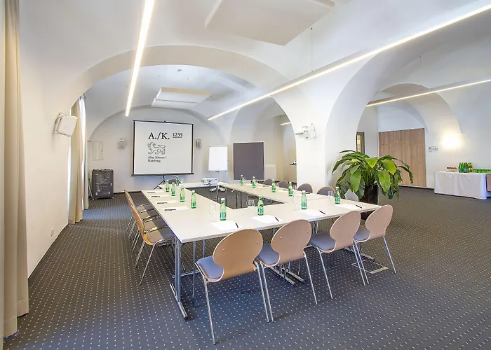 Altes Kloster Hotel Hainburg an der Donau